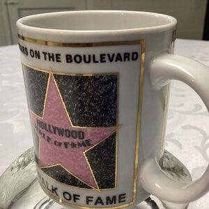 Stars on Hollywood walk of fame mug. Mint condition  CIRCA 1992